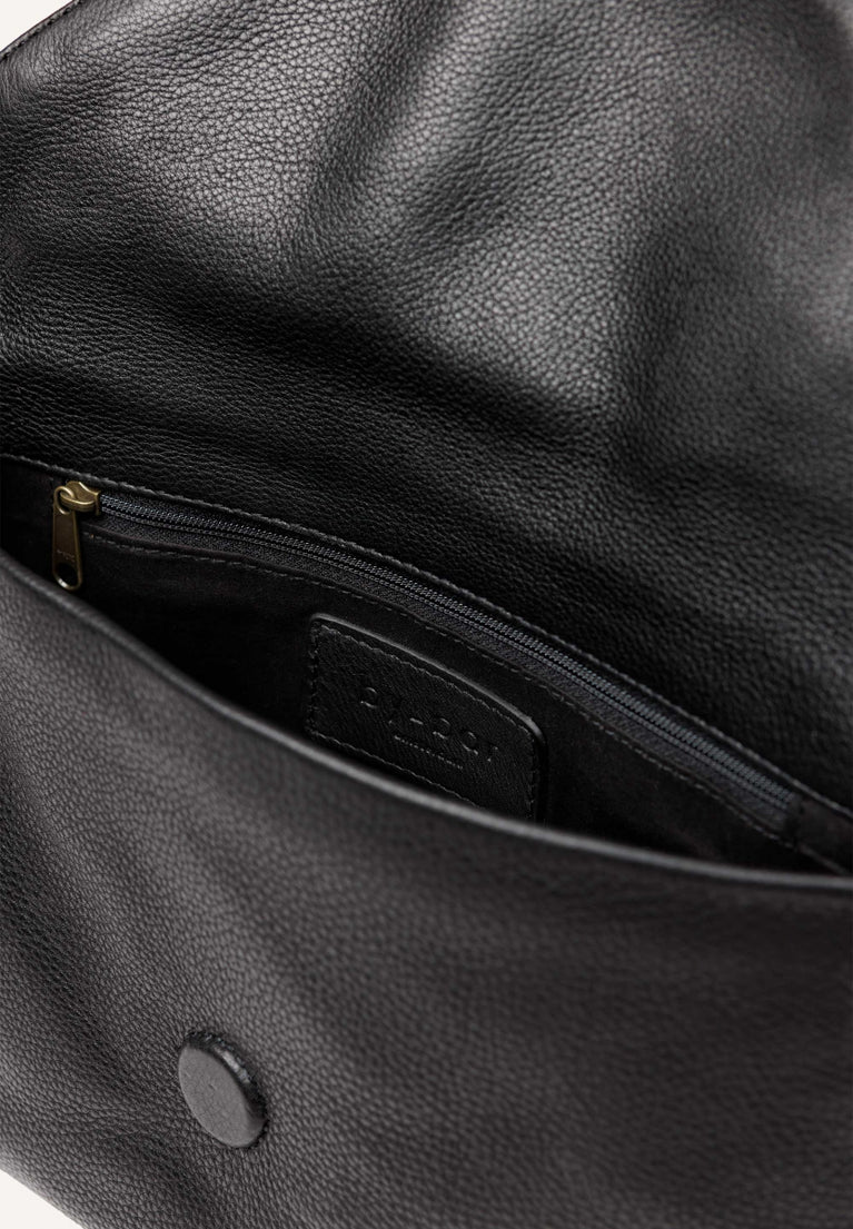 run leather bag | black