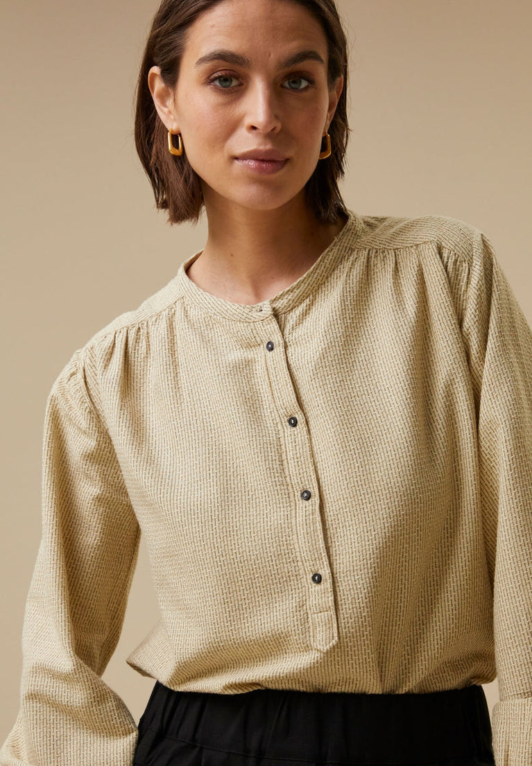 linde loom blouse | sand